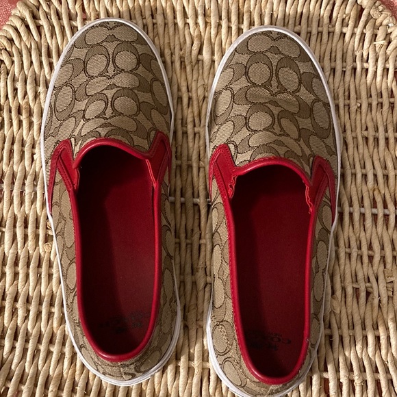 COACH Signature Monogram Slip-on shoes, Size 11. - Picture 9 of 12
